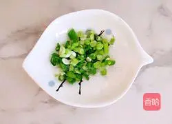 Baby food supplement meat floss egg pancake recipe 2