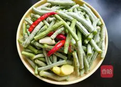 Illustration of how to make cold long beans 2