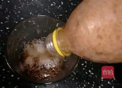 Illustration of how to make Coke Smoothie 9
