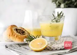How to make pineapple and snow pear juice Illustration 5