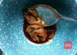 Illustration of how to shoot cucumbers 8