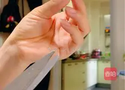 Illustration of Tremella Lotus Seed and Snow Pear Porridge 3