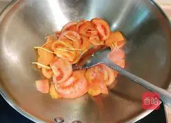 Illustration of how to make tomato and egg scissor noodles 13