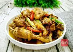 Illustration of how to make beer chicken 10