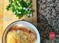 Illustration of how to make tomato egg noodles 3