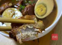 Illustration of the braised pork ribs with thick oil red sauce version 13