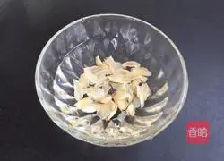 How to make lotus seed, lily and tremella soup Illustration 4