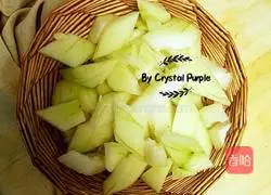 Winter Melon Pork Ribs and Seaweed Soup Recipe Illustration 3