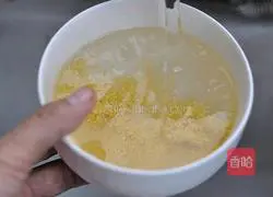 Illustration of how to make millet, red dates and wolfberry porridge 1