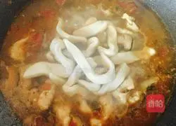 Illustration of how to make smooth pork noodles 12