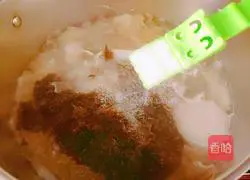 White radish, white fungus and meatball soup recipe 13