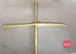 Illustration of how to make steamed bread (two braids and double buttons) 6