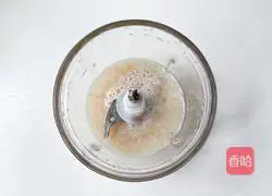 Illustration of how to make lychee lemon tea 7