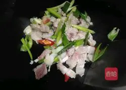 Illustration of how to make fried pork slices 4