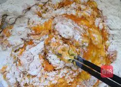 Illustration of how to make pumpkin steamed buns 2