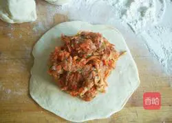 Illustration of how to make carrot and mutton buns 15