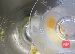 Illustration of how to make cornmeal cake 6