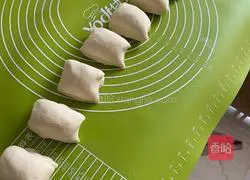 Illustration of how to make big steamed buns 2