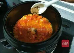 Illustration of how to make tomato and fat beef soup 8