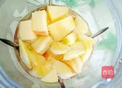 Passion Fruit Apple Honey Recipe Illustration 4