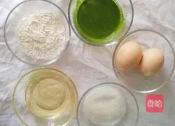 Illustration of how to make spinach juice egg rolls 2