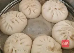 Illustration of the home version of Mapo tofu stuffed buns 10