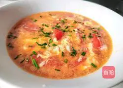 Illustration of how to make tomato and egg drop soup 9