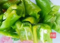 Illustration of how to make sauce-flavored beef 3