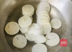 Illustration of how to make steamed radish with scallops 2