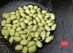 Illustration of how to make fried carrots and shrimps 6