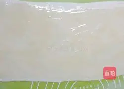 Illustration of how to make straw hat cake 6