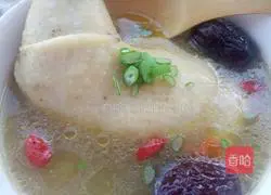 Illustration of how to make Qi and Blood Chicken Soup 9