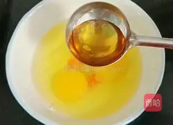 Illustration of how to make bitter melon and scrambled eggs 7