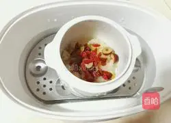 Recipe for Tremella, Red Dates and Wolfberry Beauty Soup 5