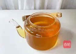 Illustration of how to make kumquat lemon tea 3