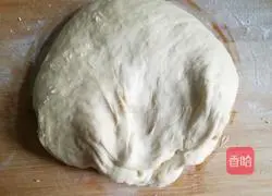 Illustration of how to make homemade egg-flavored pancake 3