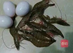 Steamed eggs with shrimps Illustration of how to do it 1