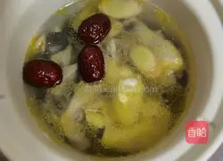 Xiao Zhao’s stomach-warming chicken soup recipe 2