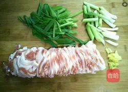 Illustration of how to make fried pork with salt 2