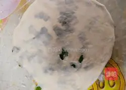 Illustration of how to make green onion cake 7