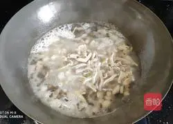 Illustration of how to make braised pig ears for children 5