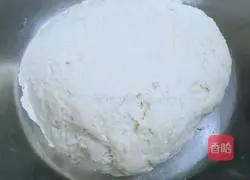 Illustration of how to make condensed milk and yam steamed buns 4