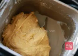 Illustration of how to make the once-fermented Minions cartoon bean paste buns 3