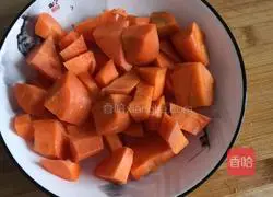 Illustration of how to make carrot, corn, yam and pork ribs soup 5