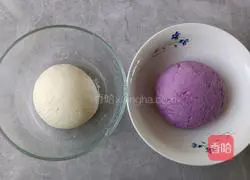 Illustration of how to make purple potato double-color rolls 2