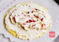 Strawberry Layer Cake Recipe Illustration 13