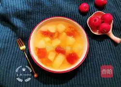 Illustration of how to make hawthorn and snow pear soup 11