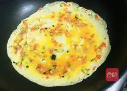 Illustration of how to make egg rolls 6