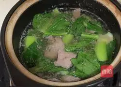 Pork liver and green vegetable soup recipe 5