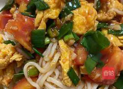 Illustration of how to make tomato and egg noodles 5